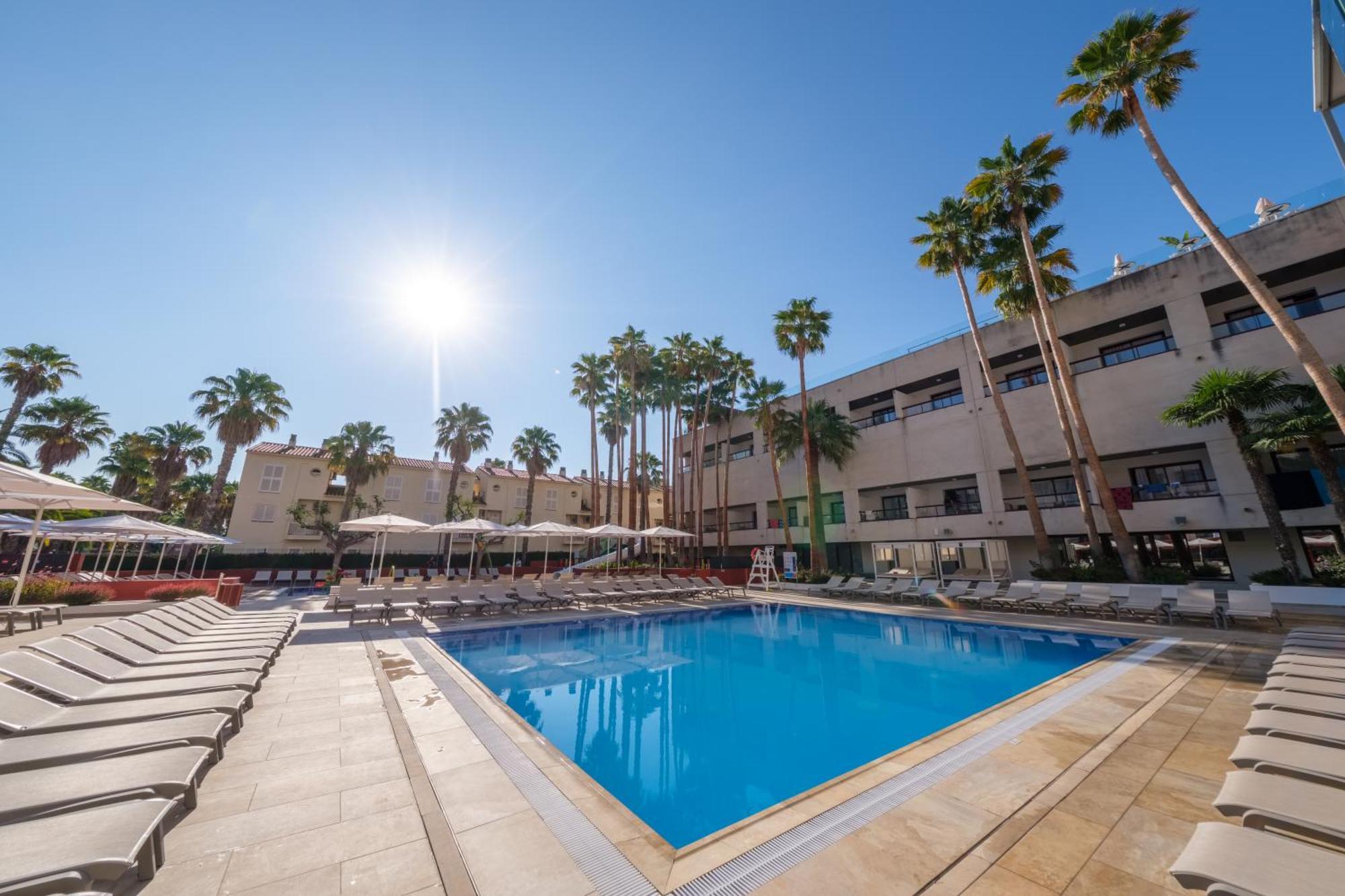 Estival Park Almaris Hotel La Pineda Ngoại thất bức ảnh